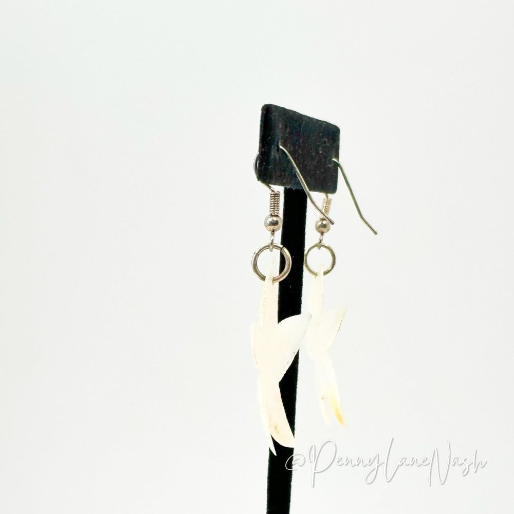 Vintage Off White Flower Star Dangle Earrings - Picture 8 of 9